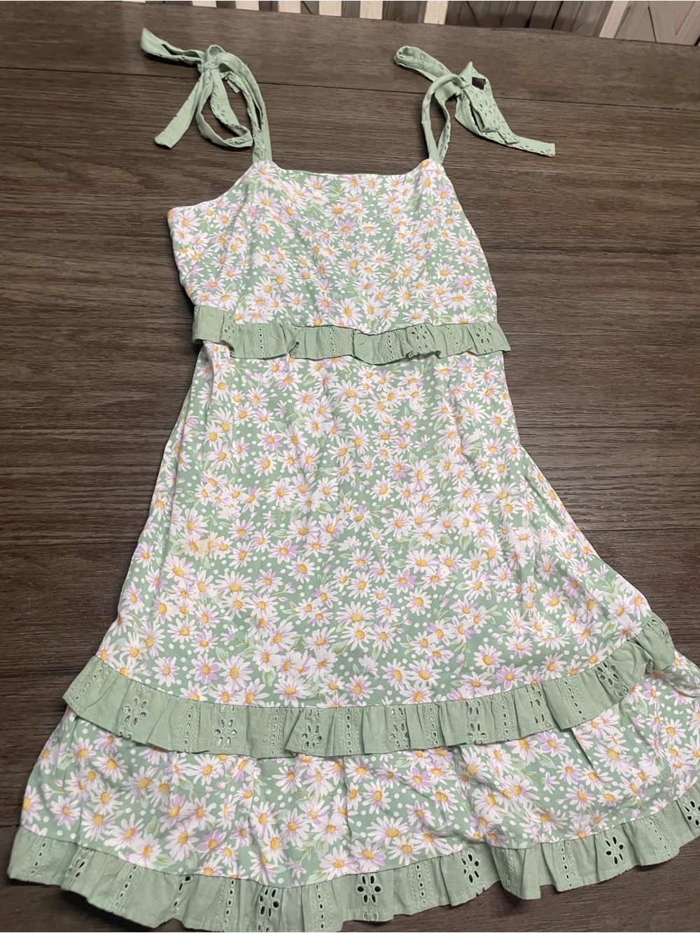 Green Daisy Tie-Shoulder Casual Sundress